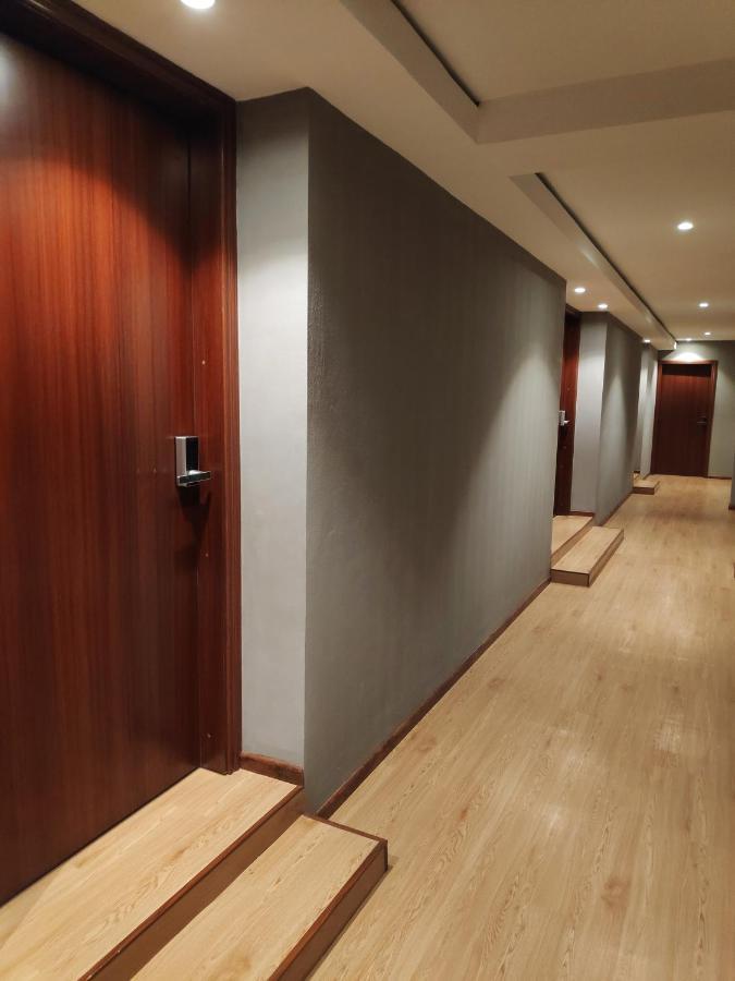 Ez Suites Bandar Seri Begawan Exterior foto